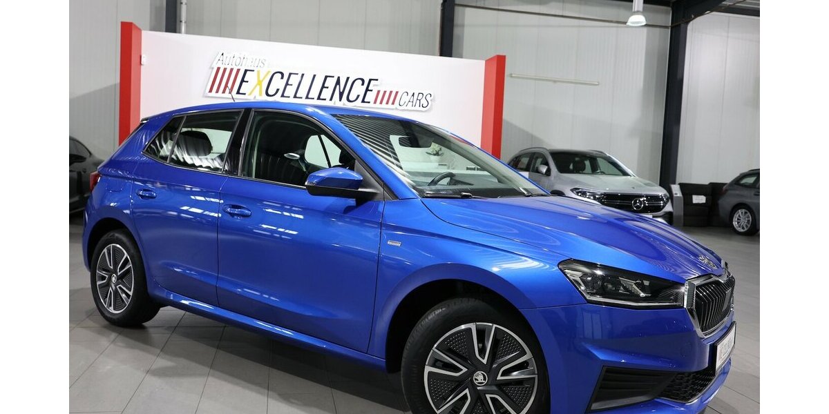 Skoda Fabia 1.0 TOUR RACE BLUE / LED / GROßES-DISPLAY 55.000 km 12.991 &euro; Hamm 59077