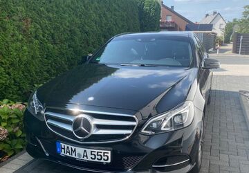 Mercedes-Benz E 300 121.000 km 22.900 &euro; Hamm 59077