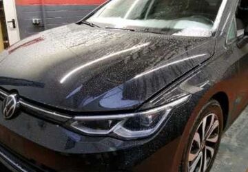 VW Golf 38.917 km 25.949 &euro; Soest 59494