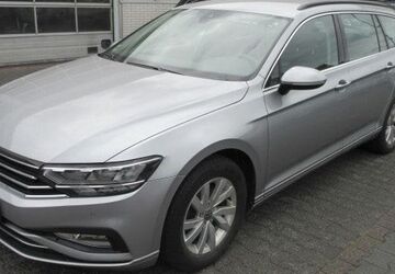 VW Passat Variant 74.400 km 23.788 &euro; Bergkamen 59192
