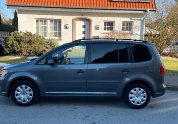 VW Touran 156.134 km 6.444 &euro; Oelde 59302