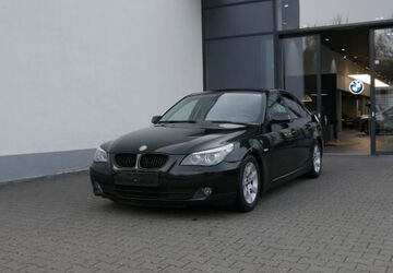 BMW 523 218.444 km 4.390 &euro; Soest 59494