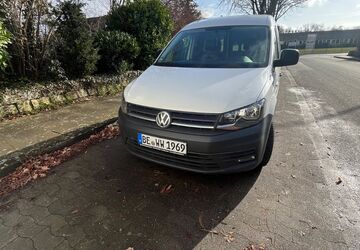 VW Caddy 111.000 km 11.449 &euro; Oelde 59302