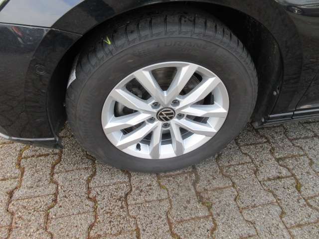 VW Passat Variant Business 2.0 TDI DSG NAVI ALU ACC A 75.330 km 22.988 &euro; Bergkamen 59192