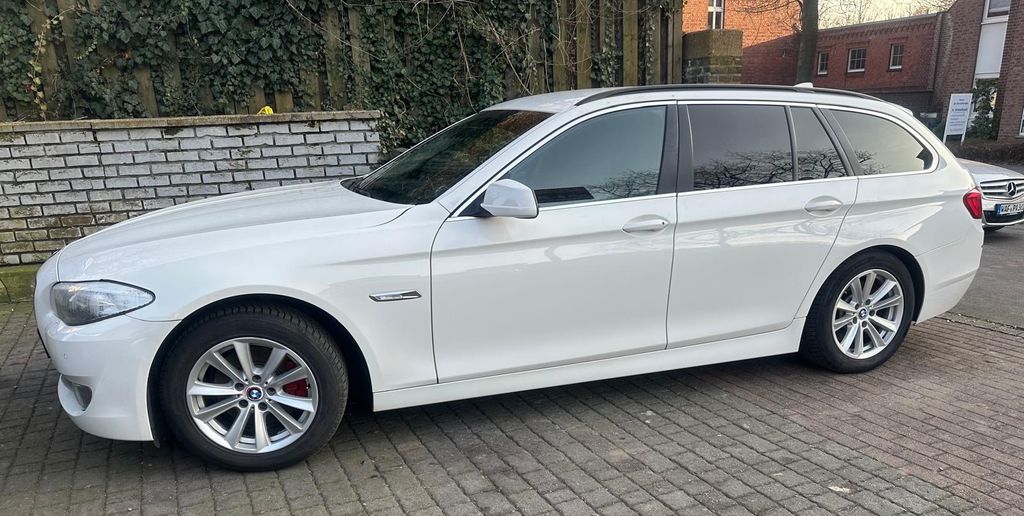 BMW 520 254.907 km 7.995 &euro; Ahlen 59229