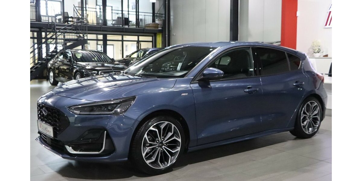 Ford Focus EB HYBRID ST-LINE SPORT VIGNALE MATRIX-LED 34.000 km 22.991 &euro; Hamm 59077