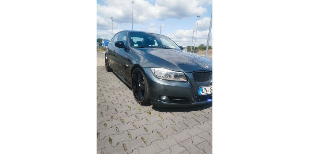BMW 330 190.000 km 9.998 &euro; Bergkamen 59192