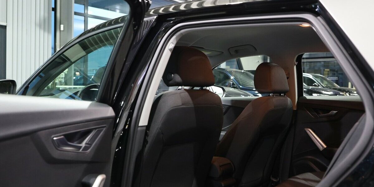 Audi Q2 1.4 TFSI SPORT / 1.HAND / ABN.AHK / PDC / SHZ 138.000 km 13.777 &euro; Hamm 59077