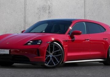 Porsche Taycan 10.630 km 101.500 &euro; Holzwickede 59439