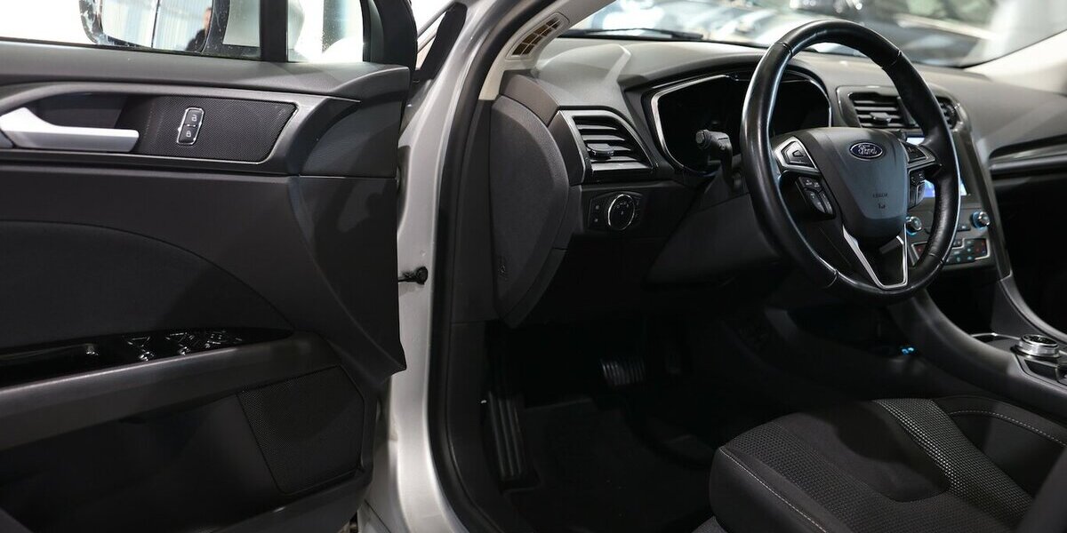 Ford Mondeo TUNIER 2.0 ECOBLUE TITANIUM / LED / AHK 145.000 km 17.111 &euro; Hamm 59077