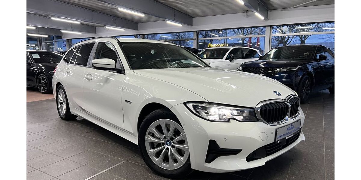 BMW 330 69.585 km 26.400 &euro; Werl 59457