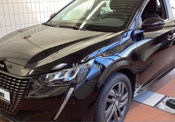 Peugeot 208 32.003 km 13.290 &euro; Werne 59368