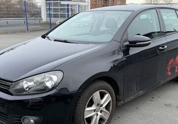VW Golf 180.000 km 2.400 &euro; Soest 59494