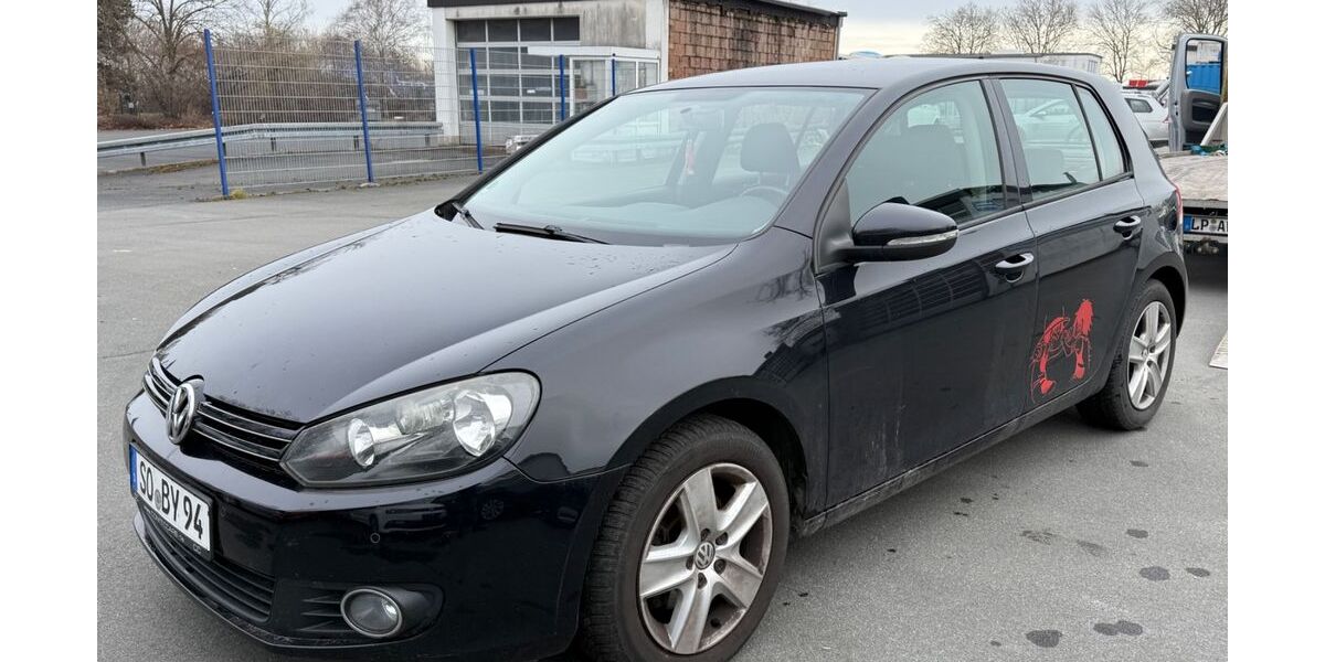 VW Golf 180.000 km 2.400 &euro; Soest 59494