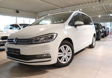 VW Touran 21.800 km 38.490 &euro; Oelde 59302