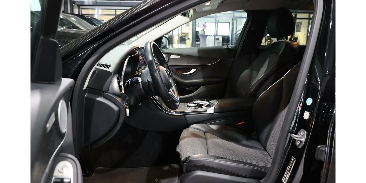 Mercedes-Benz C 220 dT BUSINESS / WIDESCREEN, LASER, ADVANCED 187.000 km 18.991 &euro; Hamm 59077