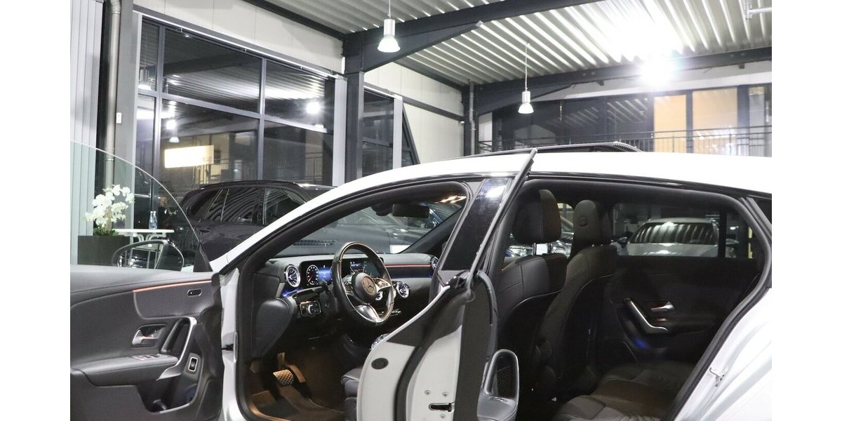 Mercedes-Benz CLA 180 Shooting Brake d PROGRESSIVE / PANORAMA 48.000 km 27.111 &euro; Hamm 59077