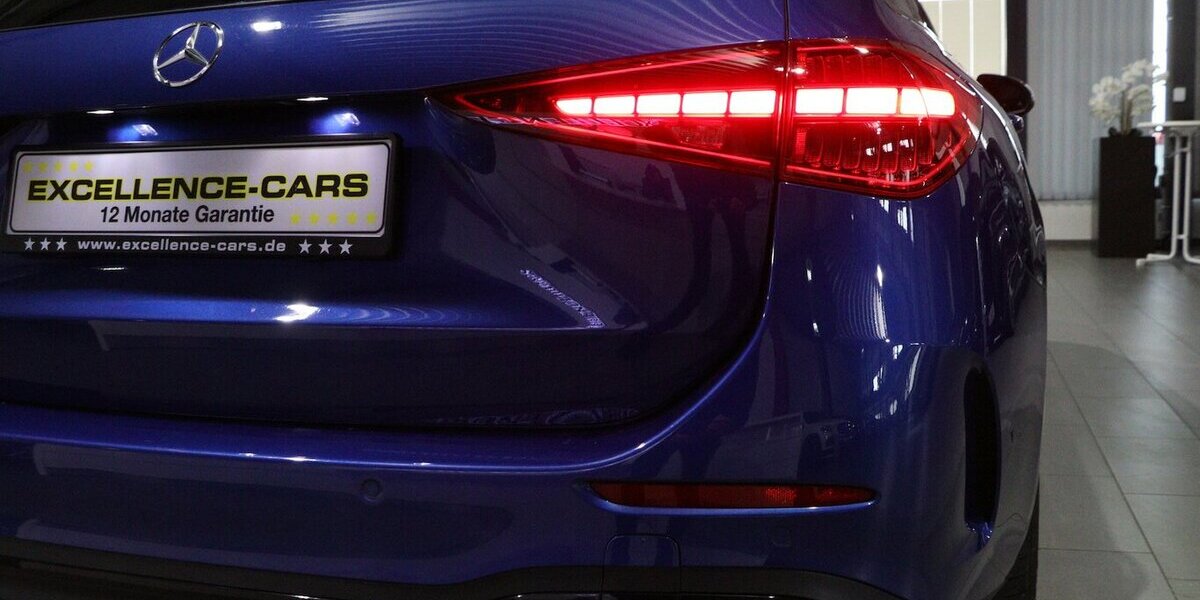 Mercedes-Benz C 300 e T AMG-LINE / LASER, DISTRONIC, SCHW.AHK 69.000 km 36.111 &euro; Hamm 59077