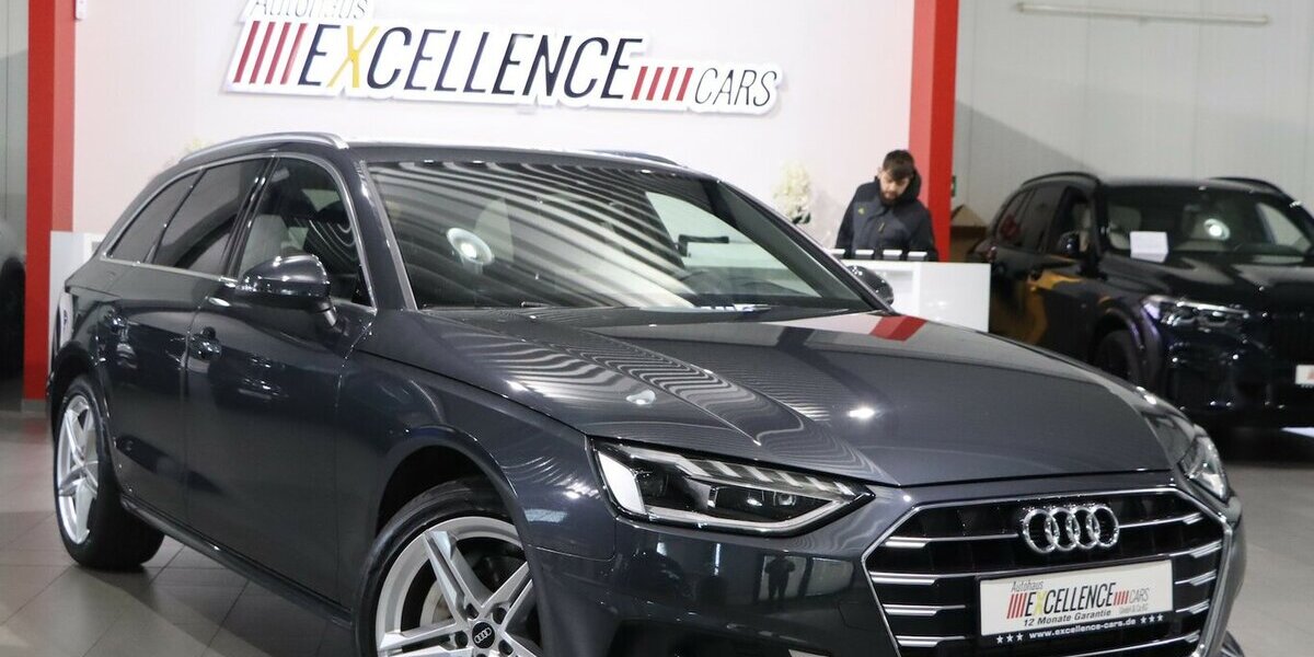 Audi A4 Avant 40 TFSI ADVANCED / LED / PANORAMA 55.000 km 28.994 &euro; Hamm 59077