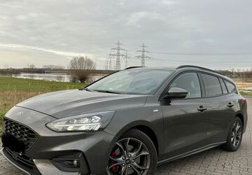 Ford Focus 89.000 km 18.800 &euro; Hamm 59071