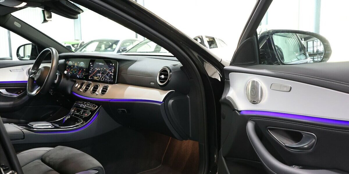 Mercedes-Benz E 200 d T BUSINESS AMG-LINE-SPORT WIDESCREEN,LED 38.000 km 40.991 &euro; Hamm 59077