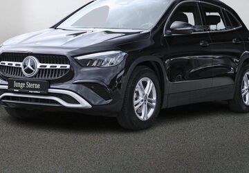 Mercedes-Benz GLA 200 8.459 km 34.250 &euro; Hamm 59067