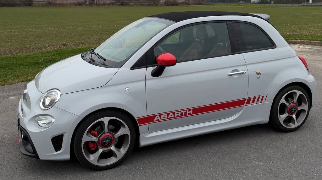 Abarth 595 Turismo 25.000 km 22.500 &euro; Hamm 59069