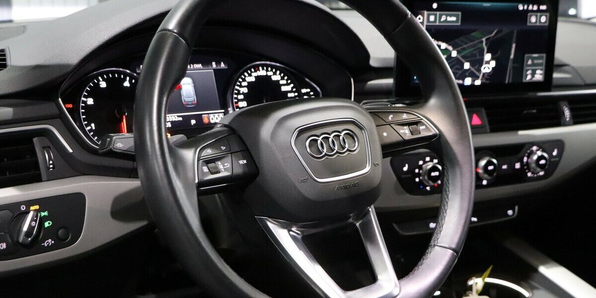 Audi A4 Avant 35 TDI BUSINESS SPORT / MATRIX,ACC+LANE 133.000 km 21.444 &euro; Hamm 59077