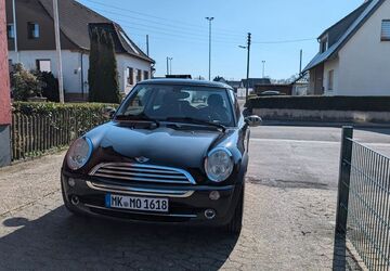 Mini ONE 214.000 km 2.999 &euro; Menden (Sauerland) 58708