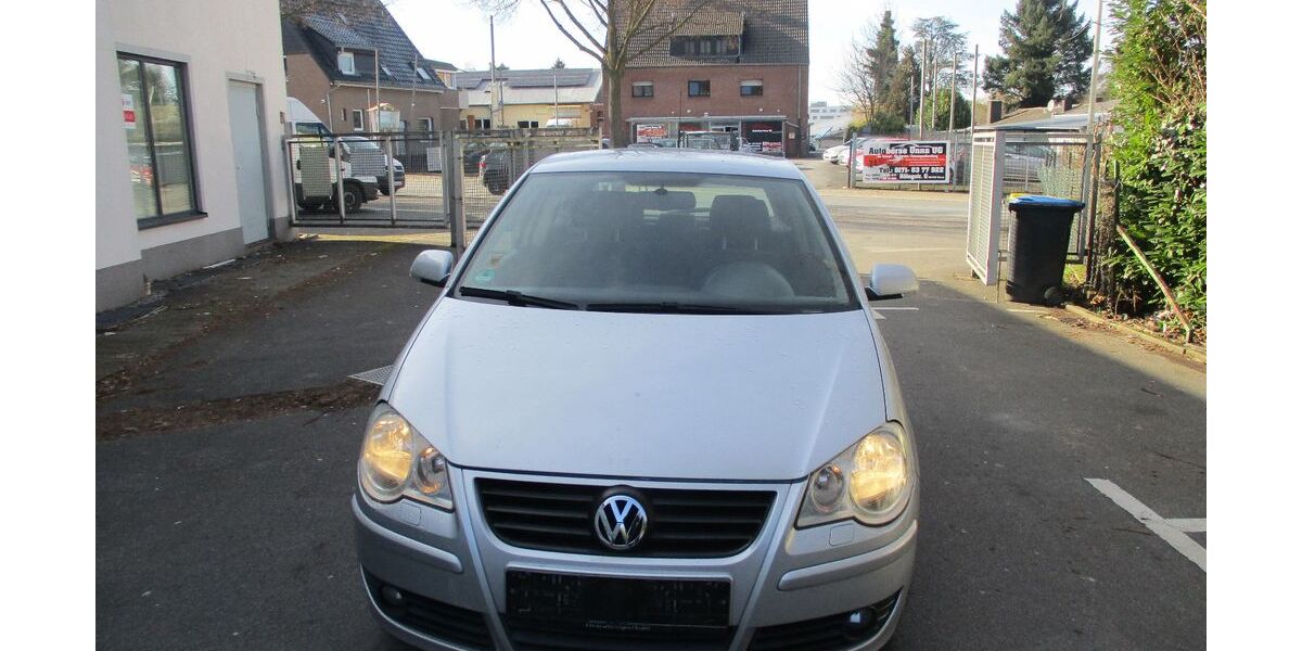 VW Polo 155.000 km 2.399 &euro; Unna 59425