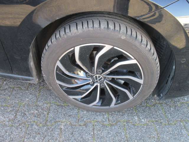 VW Golf MOVE 1.5 eTSI DSG PANORAMA ACC LED ALU APS SI 71.361 km 21.988 &euro; Bergkamen 59192