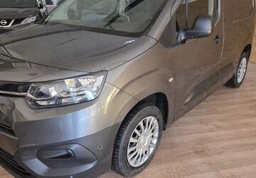 Toyota Proace City 130.000 km 15.499 &euro; Ahlen 59227