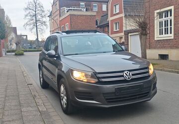 VW Tiguan 169.950 km 8.950 &euro; Ahlen 59227