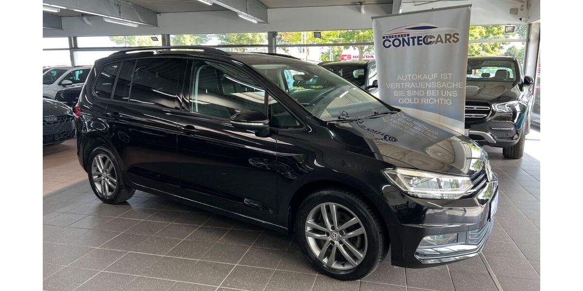 VW Touran 24.705 km 29.999 &euro; Werl 59457