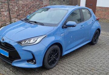 Toyota Yaris 47.000 km 17.500 &euro; Soest 59494