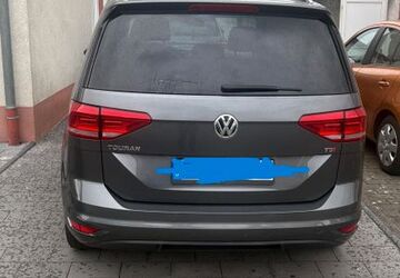 VW Touran 189.800 km 12.900 &euro; Unna 59425