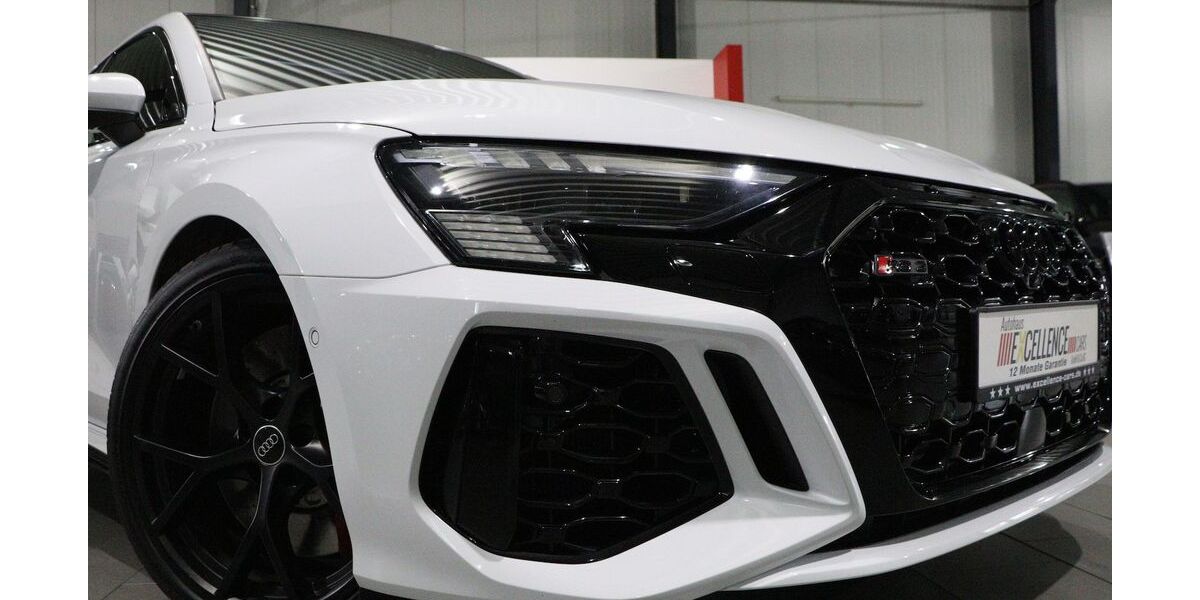 Audi RS3 20.000 km 56.777 &euro; Hamm 59077