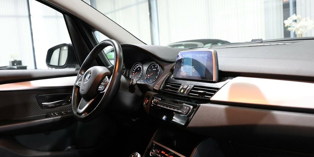 BMW 216 Gran Tourer dA ADVANTAGE / 7-SITZER / LED 193.000 km 7.702 &euro; Hamm 59077