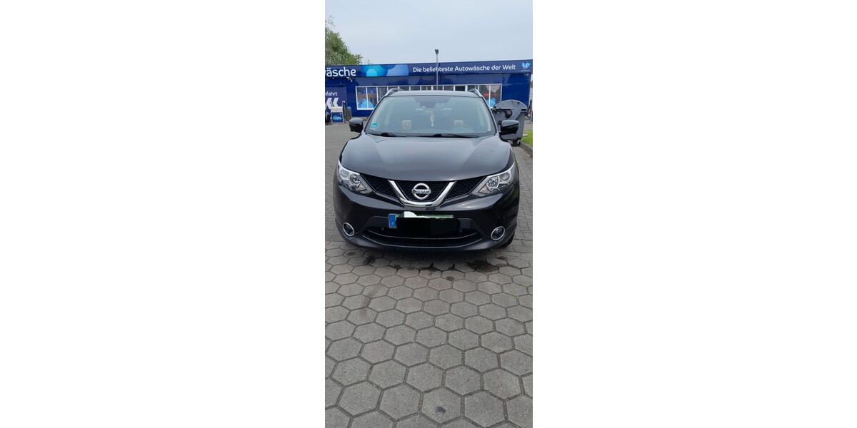 Nissan Qashqai 127.000 km 11.900 &euro; Hamm 59065