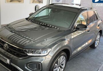 VW T-Roc 8.300 km 29.970 &euro; Hamm 59065