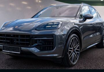Porsche Cayenne 17.669 km 126.890 &euro; Menden 58706