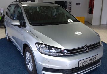 VW Touran 53.500 km 27.700 &euro; Hamm 59067