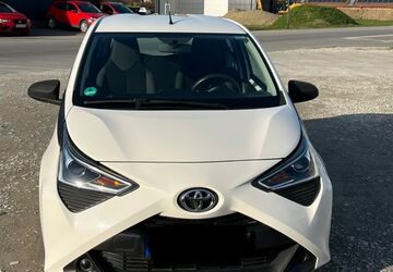 Toyota Aygo (X) 34.288 km 9.700 &euro; Lippetal 59510