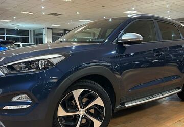 Hyundai TUCSON 99.200 km 16.990 &euro; Hamm 59067