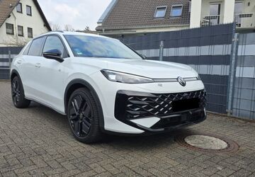 VW T-Roc 7.987 km 35.400 &euro; Lippetal 59510