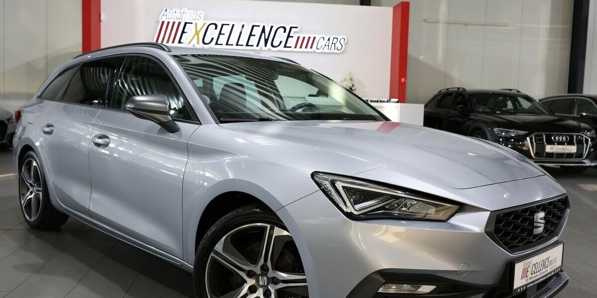 Seat Leon ST 2.0 TDI DSG FR-SPORT-PLUS / LED,PANORAMA 142.000 km 20.444 &euro; Hamm 59077