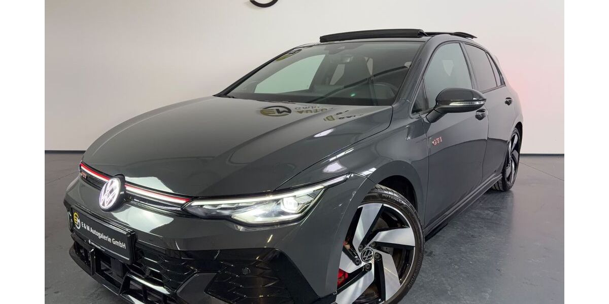 VW Golf 15.900 km 42.990 &euro; Beckum 59269