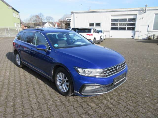 VW Passat Variant Business R-Line 2.0 TDI DSG NAVI PA 151.220 km 23.786 &euro; Bergkamen 59192