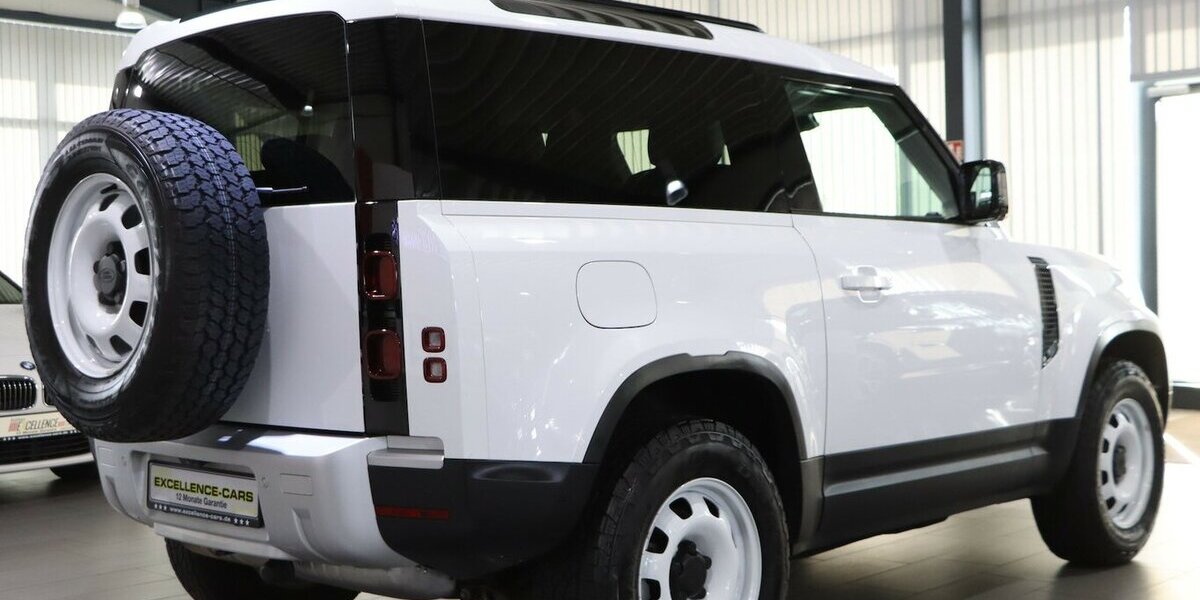 Land Rover Defender D200 90S / 6-SITZER / PANORAMA-SEITEN 69.000 km 52.991 &euro; Hamm 59077
