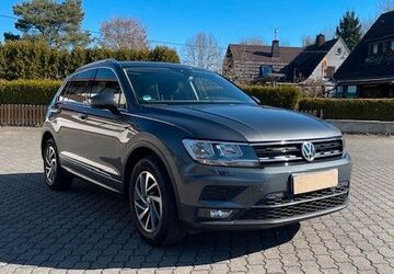 VW Tiguan 86.150 km 15.950 &euro; Menden 58710